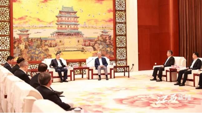 温枢刚拜会江西省委书记尹弘