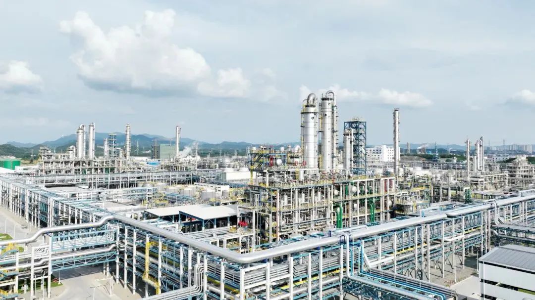 全球单套产能最大技术领先的己内酰胺生产研发基地全线开车