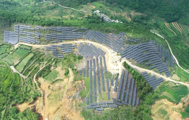 广西德保乡村振兴分布式光伏发电项目首并成功