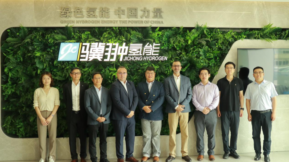 阿联酋投资公司考察上海骥翀 寻求跨国技术合作交流机会