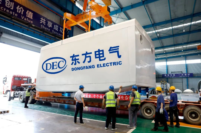华源电力小蒜沟项目首台机组在天津下线发运