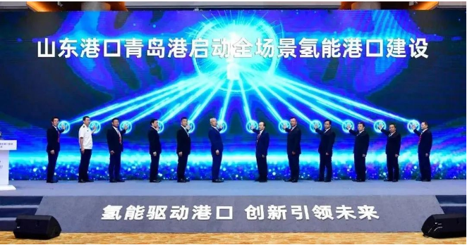 氢能重卡青岛港批量投运，持续助力港口绿色转型