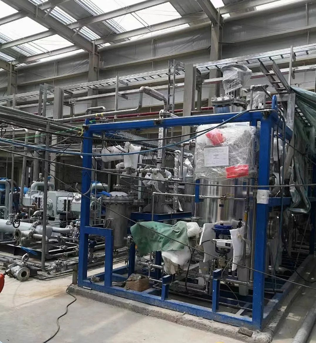 亿利氢田时代1000N3/h电解槽交付安装工程顺利实施