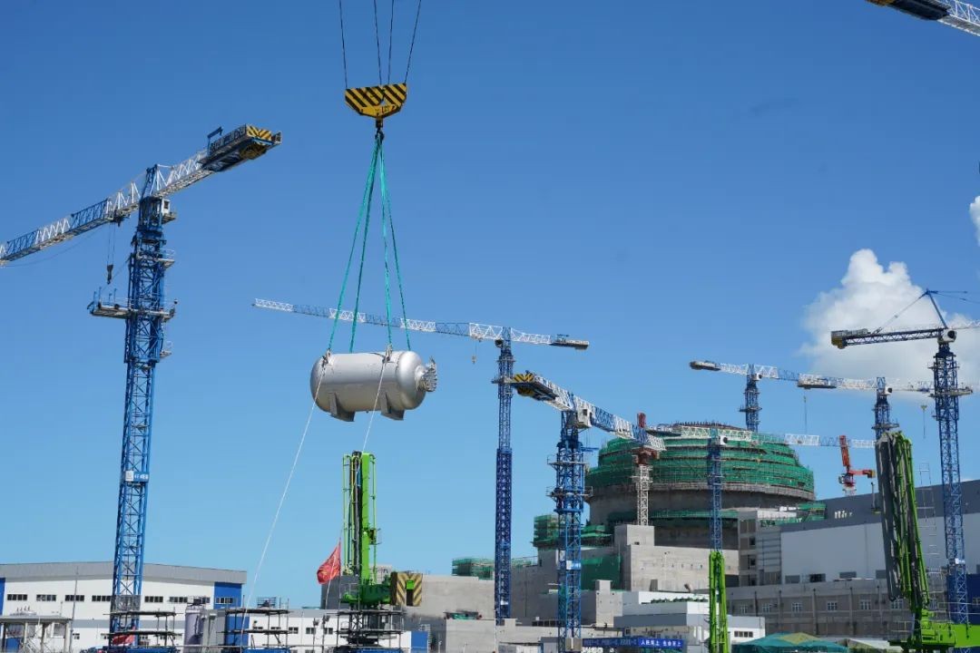首战告捷！漳州核电3号机组首台预装设备顺利吊装引入