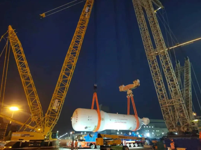 海阳核电3号机组一重要设备顺利吊装就位