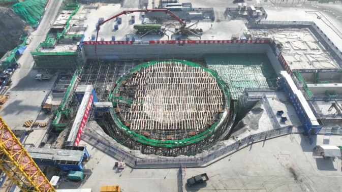 徐大堡核电2号机组核岛反应堆厂房筏基底板混凝土浇筑完成