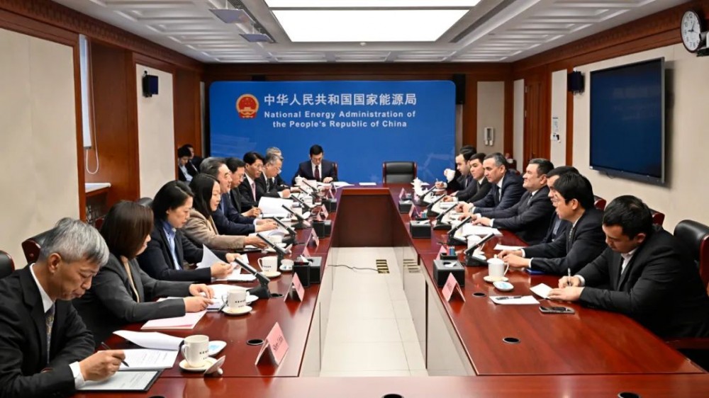 国家能源局与乌兹别克斯坦能源部交换意见！深化风电、光伏等领域