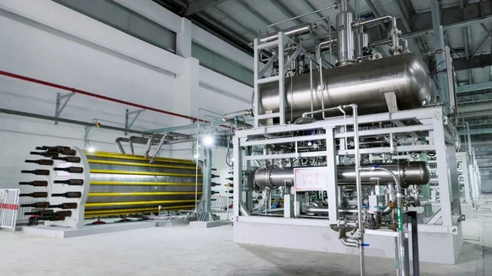 深圳能源李英峰董事长前往北控公司调研风光制氢合成氨项目