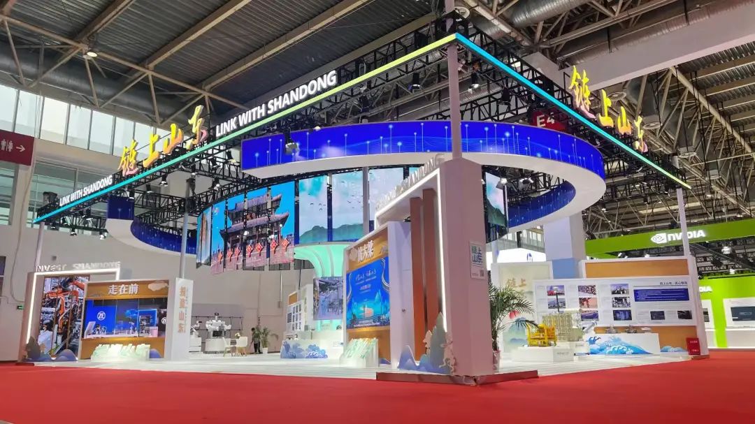 蓝昆氢能携1000标方大功率常压碱水制氢电解槽亮相第三届国际