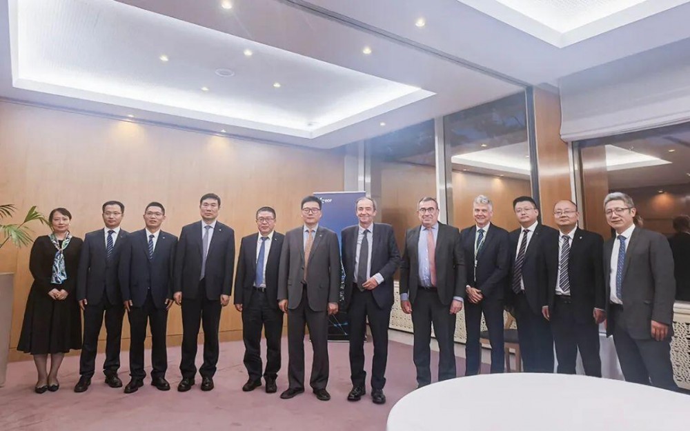 上海电气与法国电力集团共商绿色能源合作新机遇！深化绿氢等领域