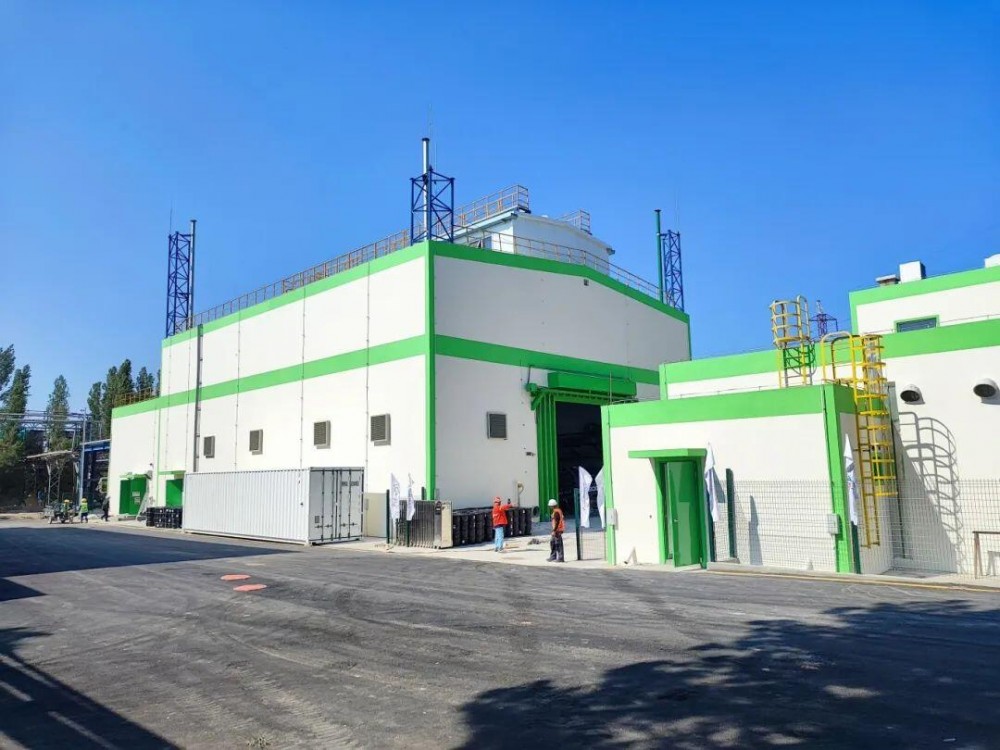 中国化学东华公司设计的中亚首个绿氢项目成功产出合格氢气