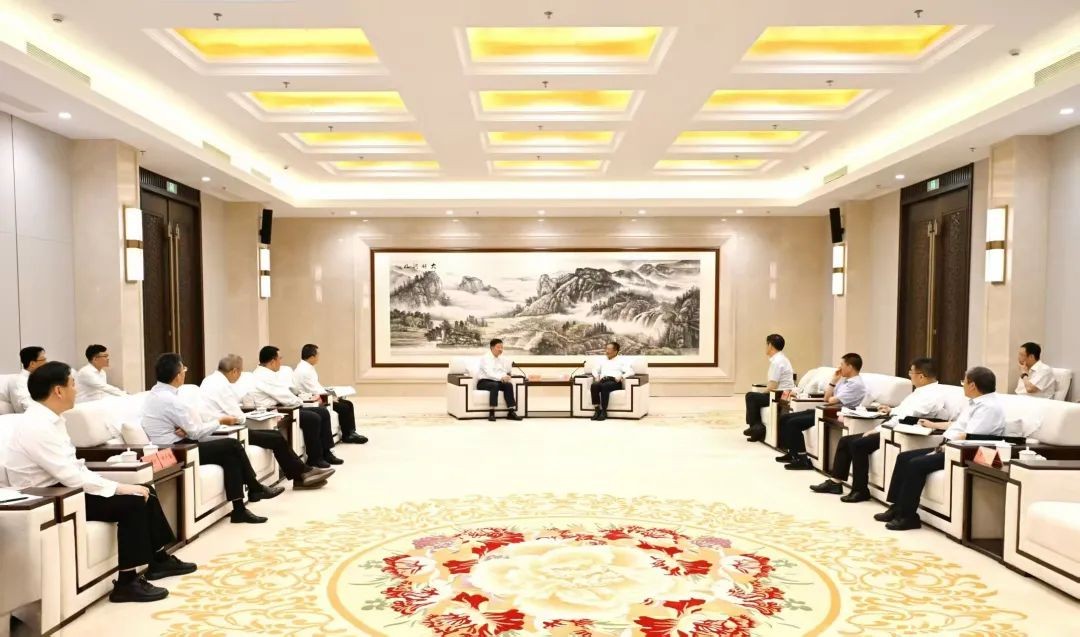 杨长利拜会内蒙古自治区党委书记孙绍骋