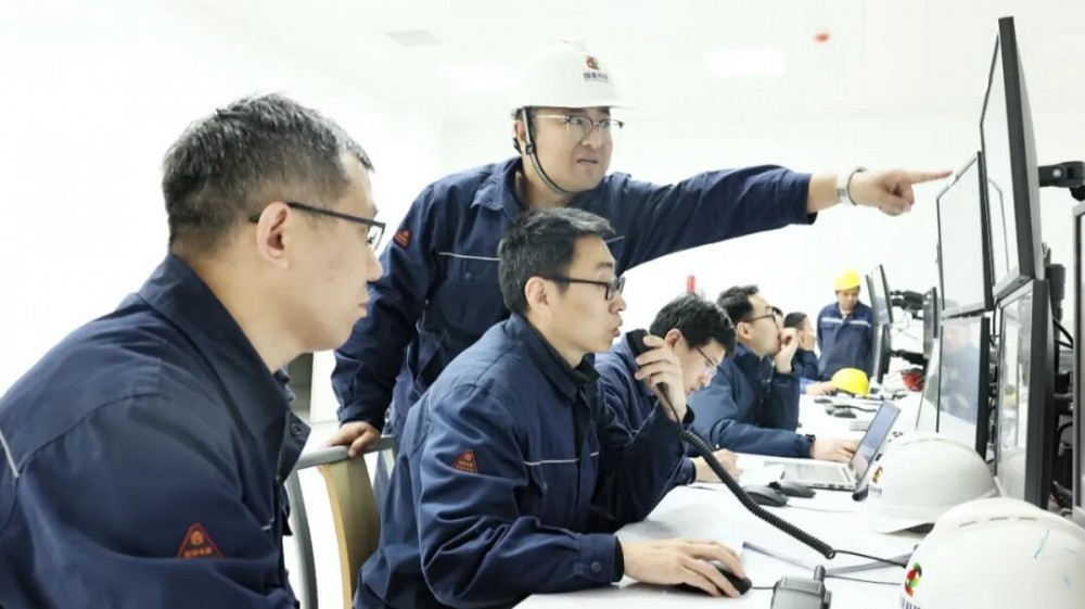 大安三问 | “氢涌”PEM制氢团队在大安现场如何“零距离”