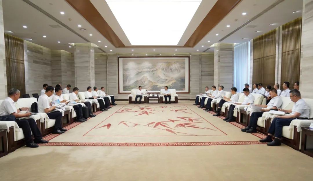 中国一重吕智强一行拜访东方电气集团党组书记、董事长罗乾宜