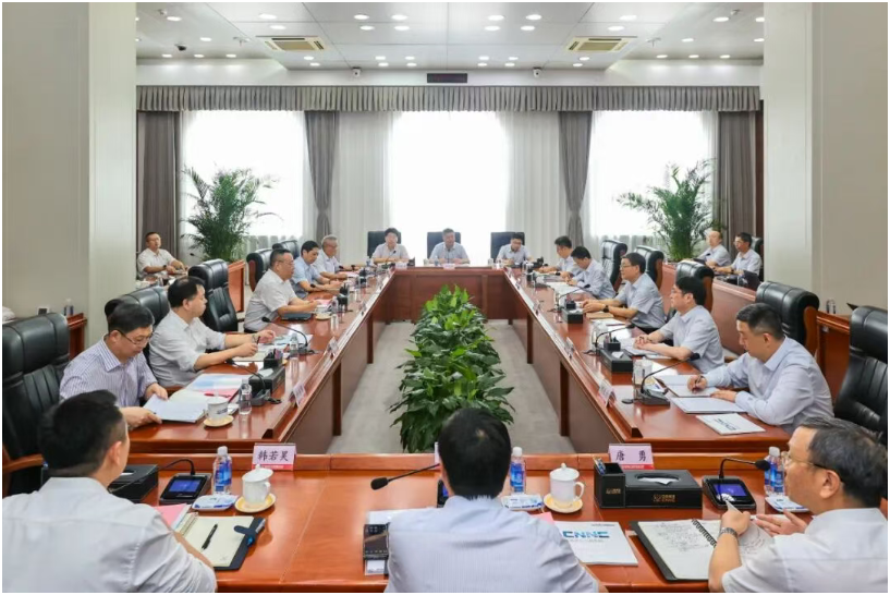 中核集团会见东方电气党组书记、董事长罗乾宜一行