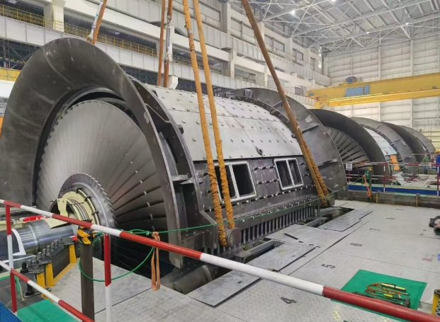 江苏田湾核电站8号机组汽轮机扣缸顺利完成