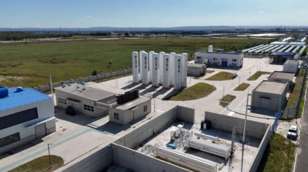 三峡集团首个“制储运加”绿氢项目完成调试